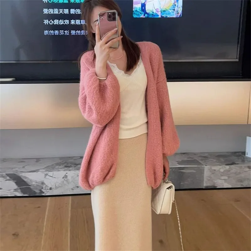 Soft and Laid-back Korean-style Sweater Coat Women's in Autumn Winter Loose Large-sized Stylish High-end Knitted Cardigan Women