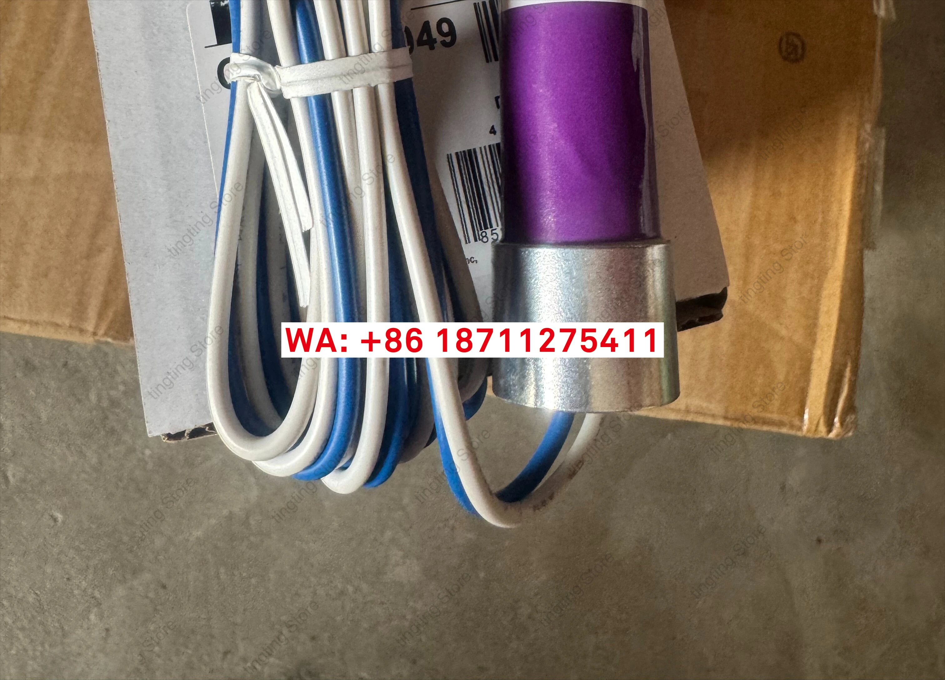 Original C7027A1049 flame detector