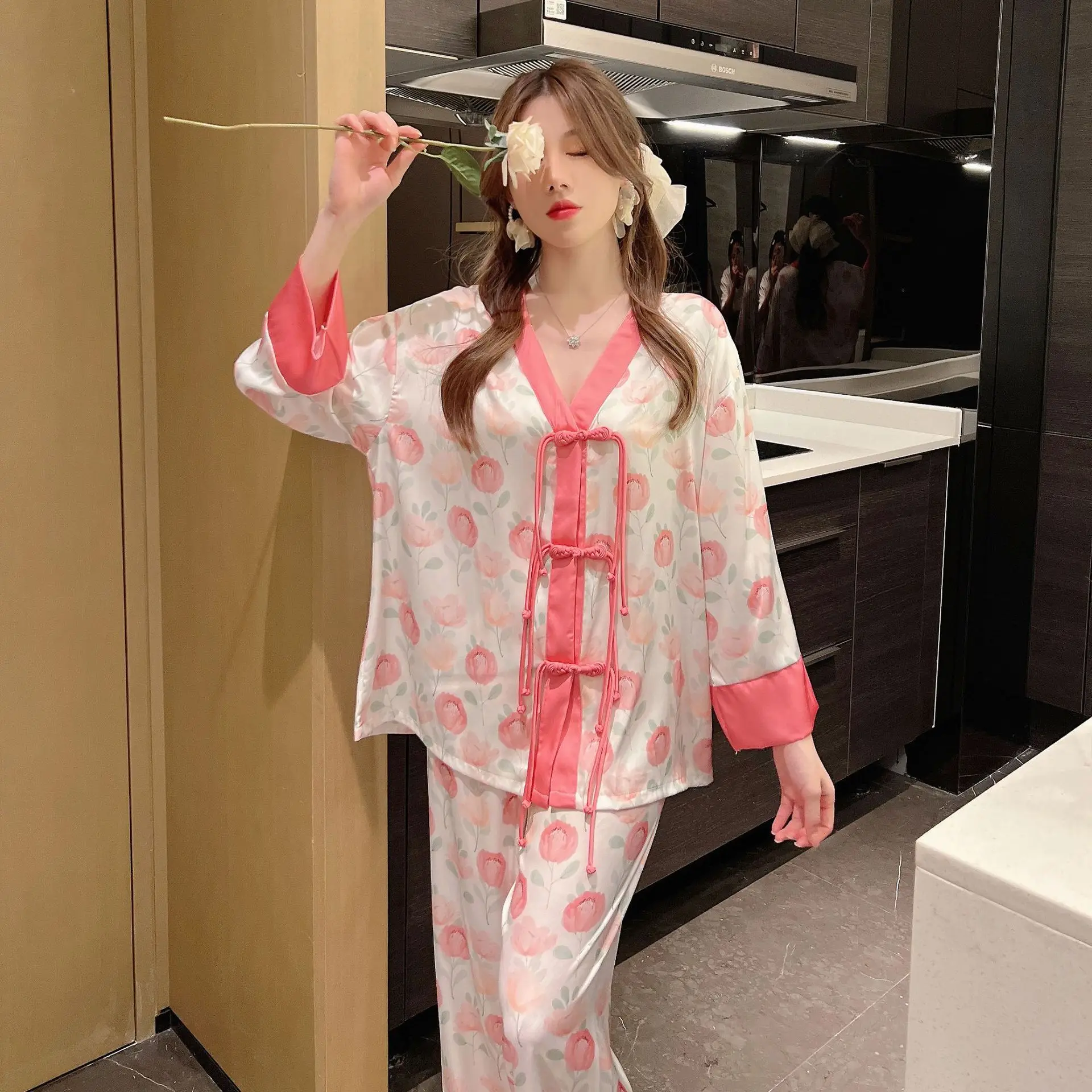 Ice Silk Pajamas Set Lady Top&pants  Women Print Long Sleeve  Lingerie Spring V-Neck Nightwear Home Clothes New Chinese style