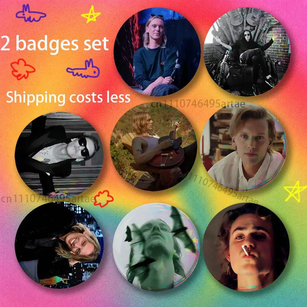 Actor J-Jamie Campbell Bower Brooches for Backpack Accessories25,32,44,58,75mm Round Enamel Pins 2-piece set Cartoon Anime Badge