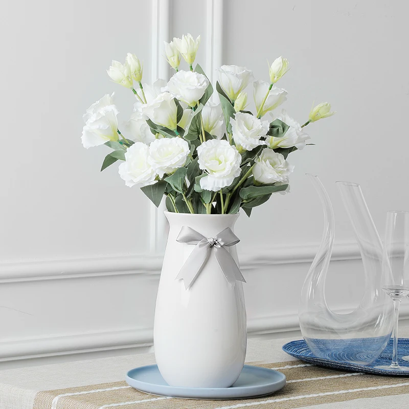 Simple countertop dining table ceramic vase, living room soft flower arrangement, decorative ornament