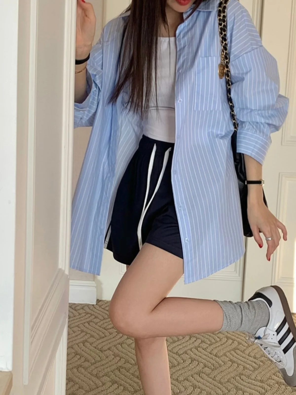 Damen Loose Fit Gestreifter Irt mit Gürtel, hinterer Schlitz, Vintage-Kragen, lang, Sve, Bürokleidung, lässiges Sle-Polyester-Material