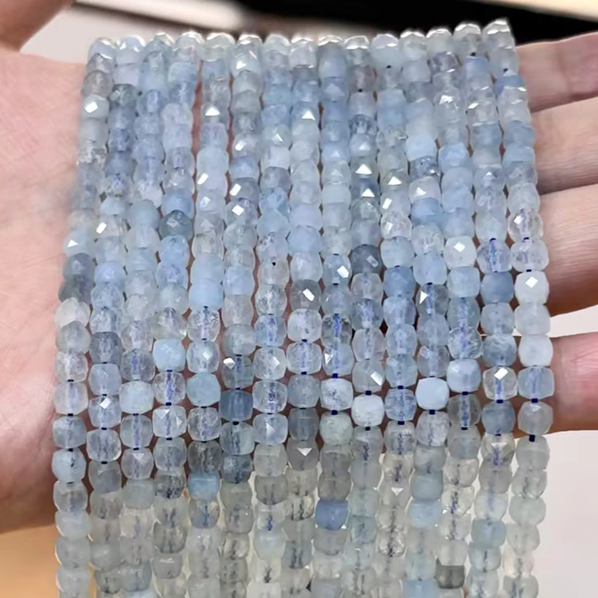 

JD Natural Aquamarine Cube Beads Polished Square Loose Gemstone Beads for DIY Bracelet Necklace Jewelry Making