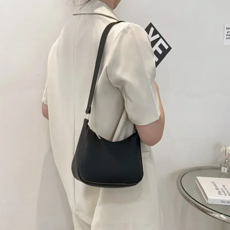 

Handbags Retro Solid Color PU Leather Shoulder Underarm Bag Women's Casual Hobos Purses Handbag Ladies Hand Bags