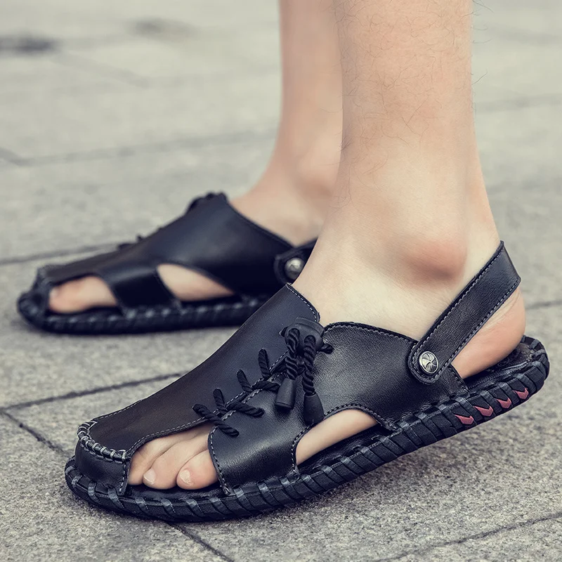 Summer New Arrival Mens Casual Leather Beach Sandals Fashion Brand Man Two Ways To Wear Slippers and Sandals Outdoor Half Flats