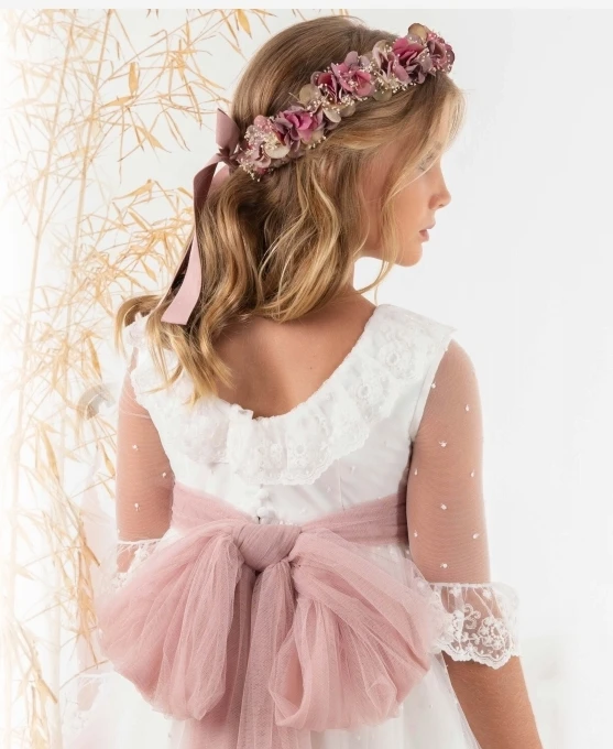 BABYONLINE Communion Dress Embroidered Tulle Dress with Illusion Lace on the Neck and Sleeves Round Back Flower Girl Gown Party