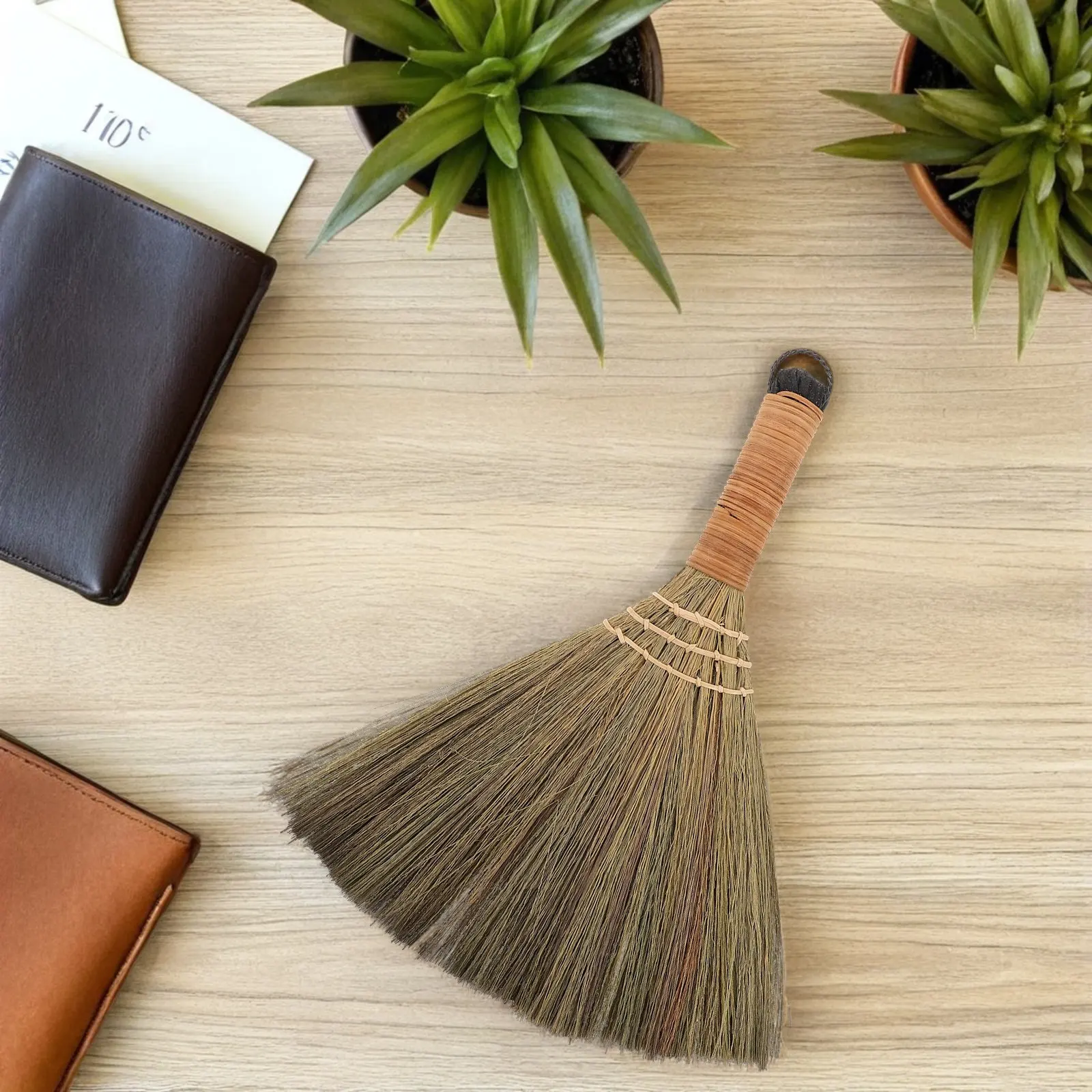 2Pcs Traditional Chinese Straw Cleaner Mini Flat Broom Broom for Indoor Sweeping Kitchen Bathroom Couch Corner Floor