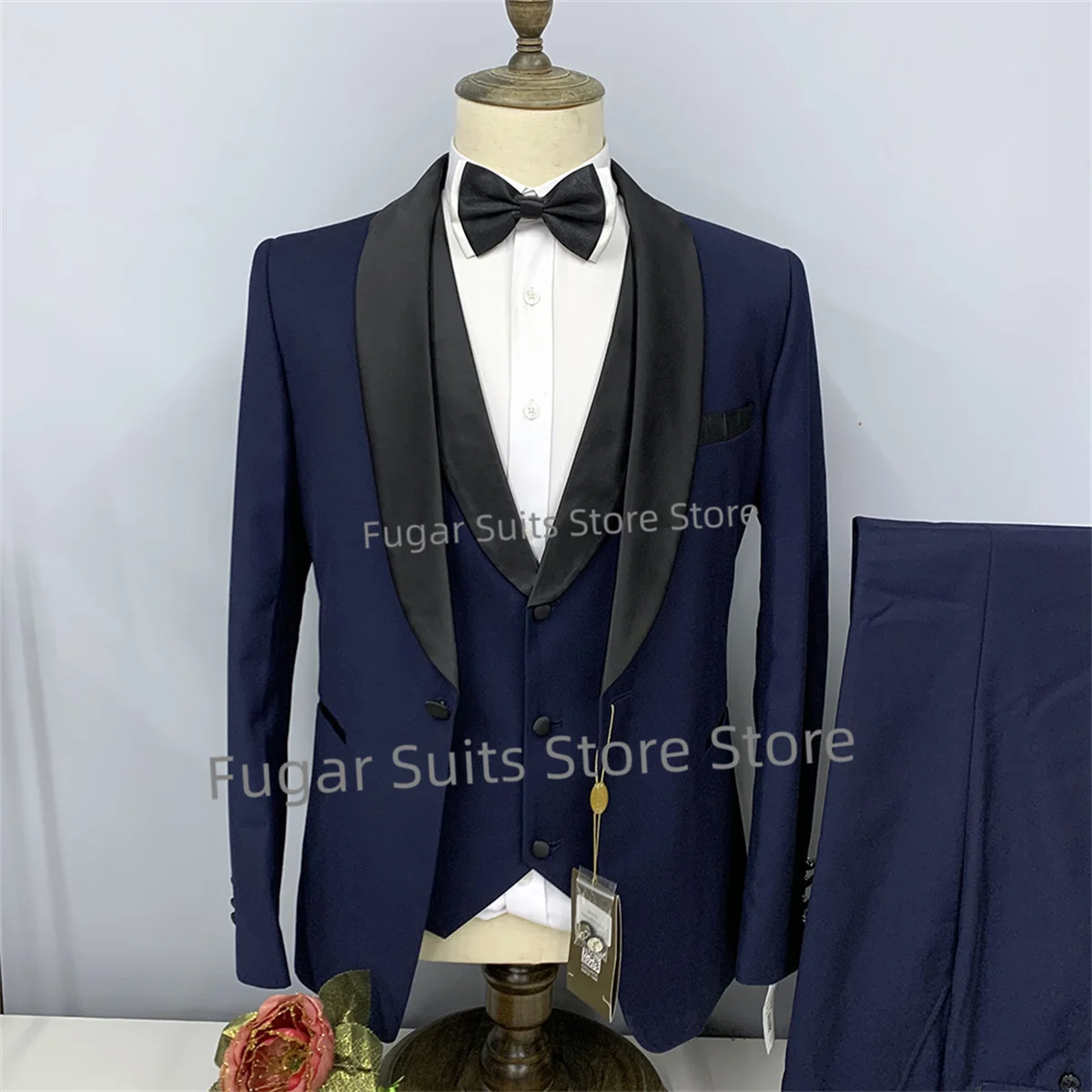 

2023 New Navy Blue Wedding Suit For Men Slim Fit Black Shawl Single Breast Groom Tuxedos 3 Pcs Luxuly Male Blazer Costume Homme