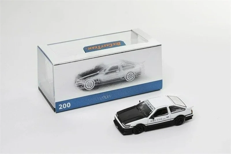 

DCT 1:64 Levin AE86 RWB White-Black Model Car