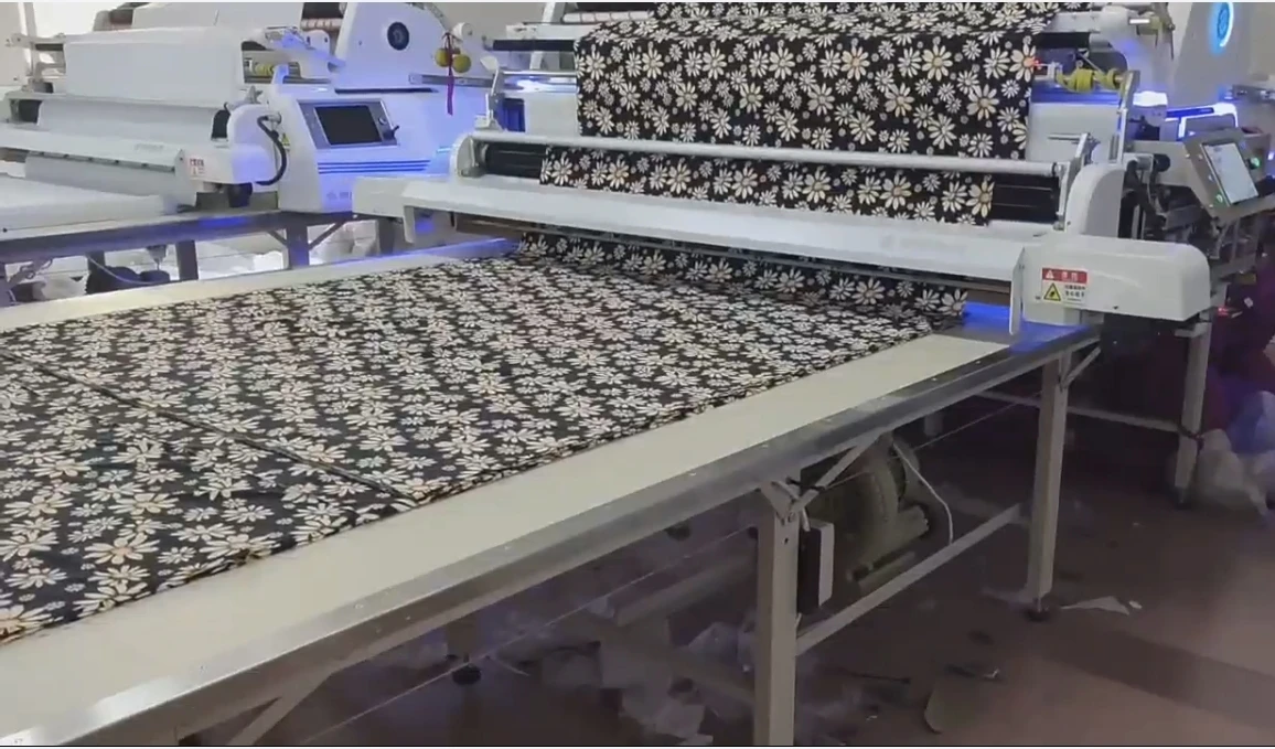 Prodotto per macchinari tessili Spalmatrice per pizzo e ciniglia con cuscinetti e motori per componenti principali