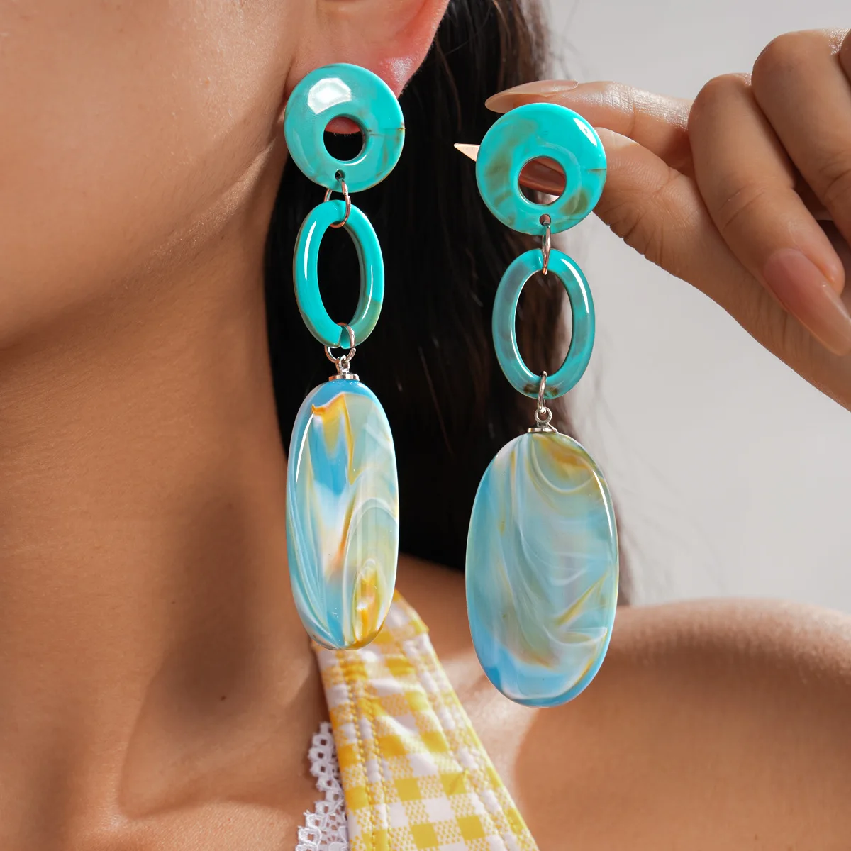 

Trendy Marbled Blue Turquoise Color Acrylic Dangle Earrings Bohemian Geometric Smudging Resin Pendnat Earrings Stylish Jewelry
