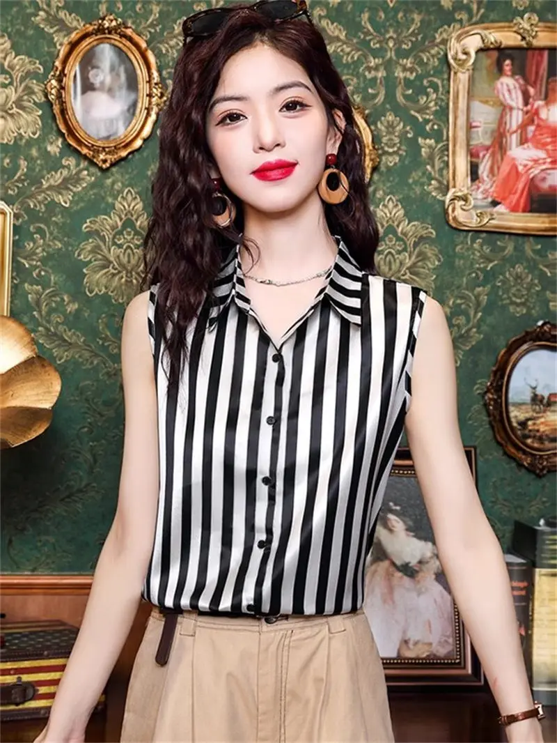 French Collar Striped Shirt For Women Sleeveless Vest Summer 2026 New Item Light Luxury High-End Shirt g1198