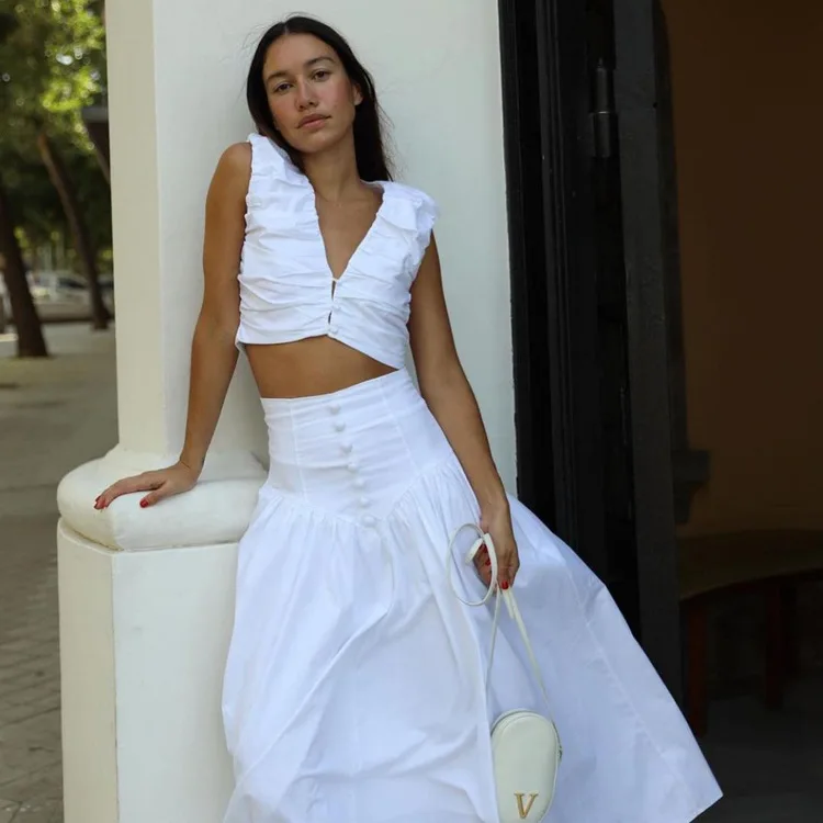 

New French pleated vest set, high waist temperament, big swing skirt two-piece set