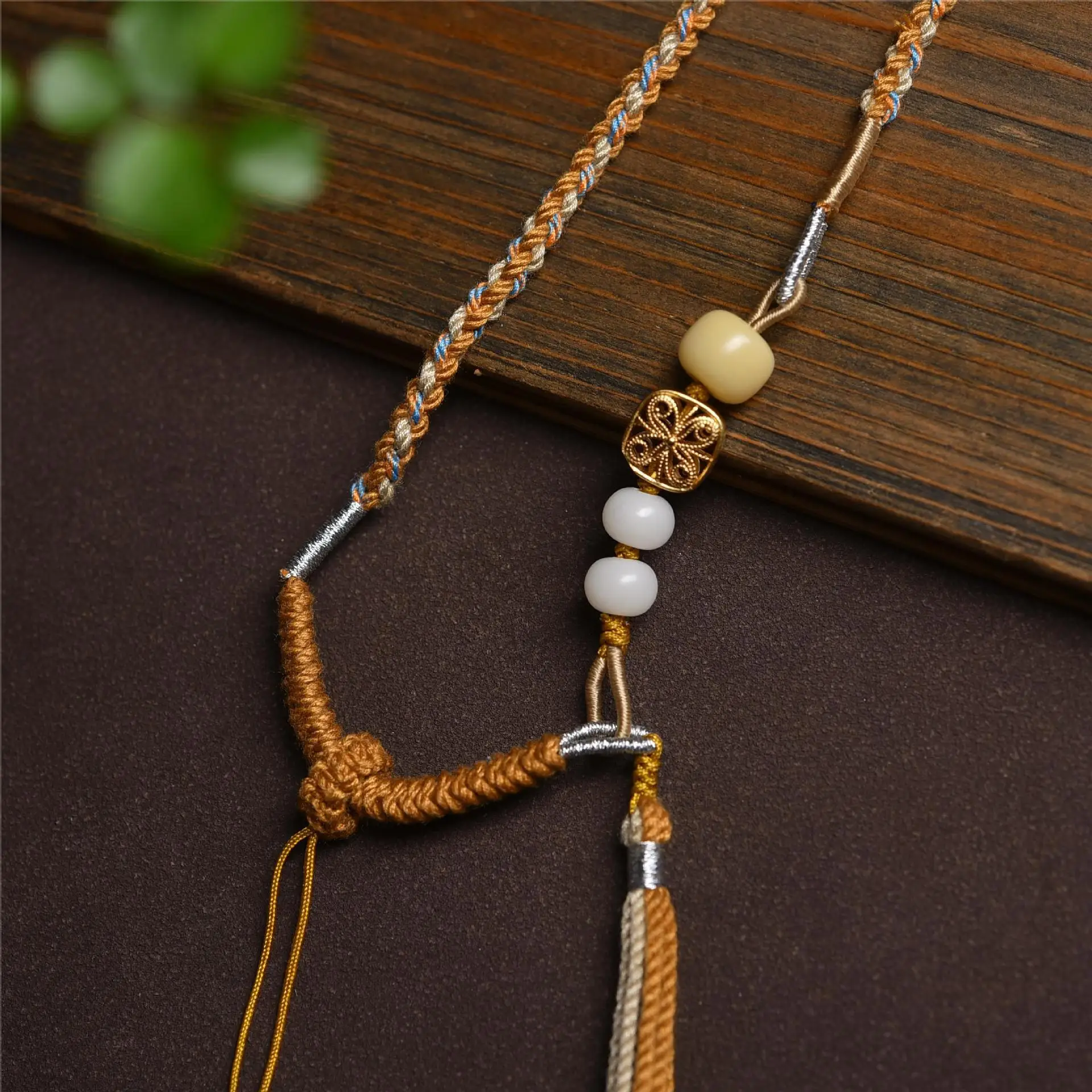 

Handmade DIY Pendant Hanging For Men And Women High End Cultural Toys Tibetan Ethnic Style Woven Rope Adjustable Lucky Jewelry