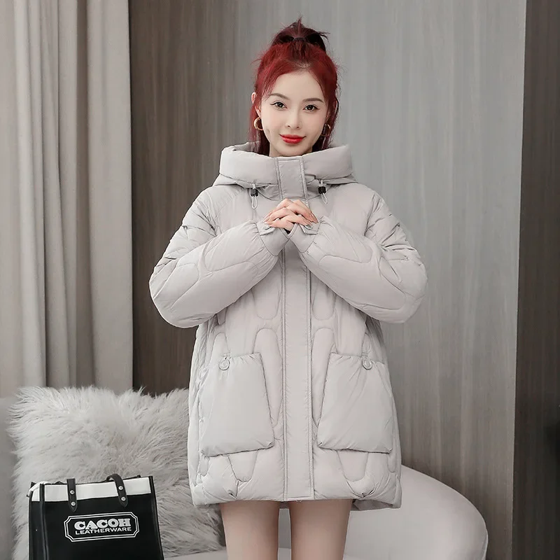 2024 Winter New Down Cotton Jacket Korean Edition Modna luźna kurtka bawełniana średniej do długości Wybuchowa damska kurtka codzienna