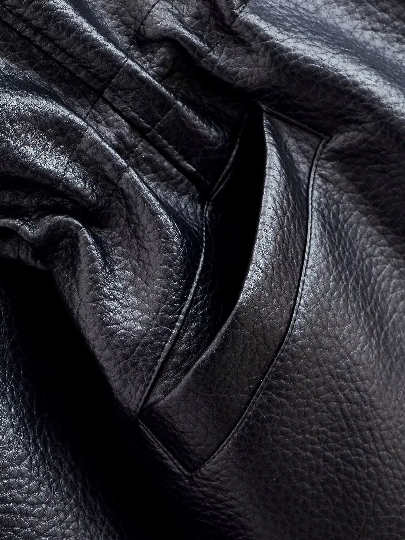 เสื้อแจ็คเก็ตหนัง PU สีดำสำหรับผู้หญิง ปรับขนาดเอวได้ เหมาะสำหรับฤดูใบไม้ผลิและฤดูใบไม้ร่วง เสื้อโค้ทหนังคอสูงมีกระเป๋า สไตล์เก๋ไก๋