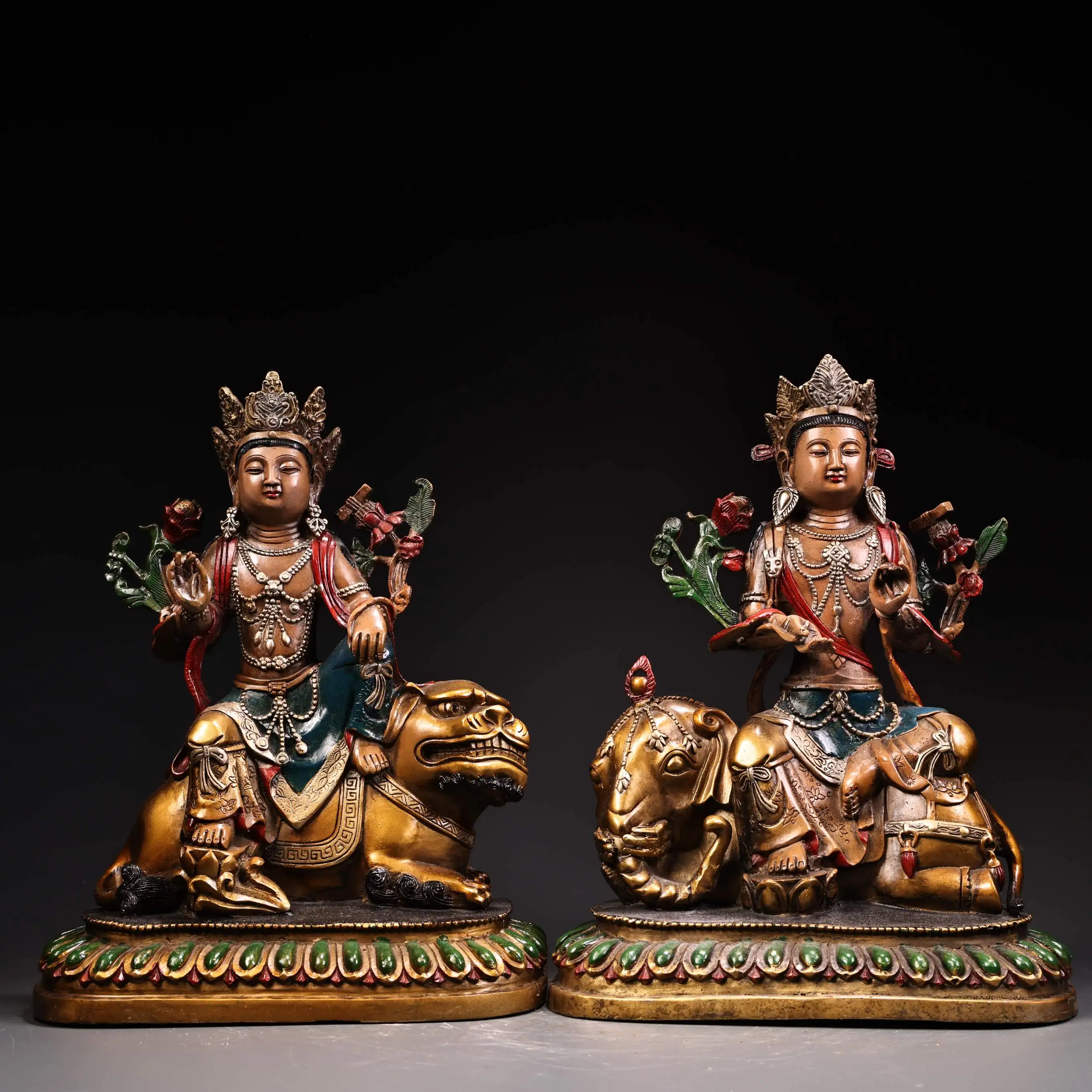 Rare antique collection: Pure copper full copper painted and gilded Manjusri Buddha statue,A Pair