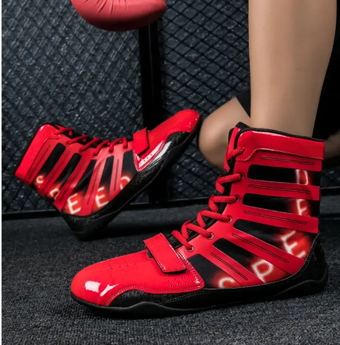 Zapatos de boxeo profesionales para hombres y mujeres, botas de lucha de entrenamiento, cómodas, resistentes al desgaste, cuero genuino, talla grande