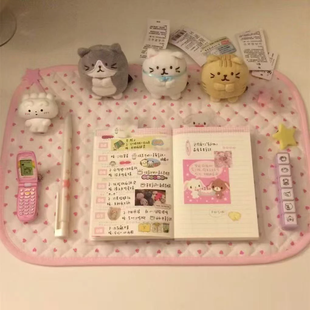 Neue Rosa Liebevolle Gesteppte Japanische Tischunterlage im Antiken Stil, Tischdecke im Ins-Stil, Schreibtischunterlage für Studenten, Herzförmige Tischmatte als Geschenk