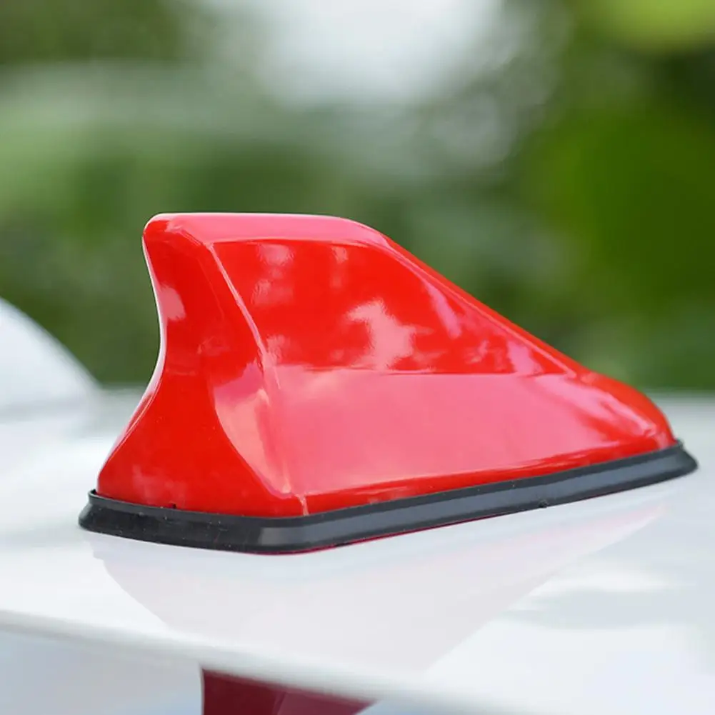 

Universal Car Shark Fin Antenna Auto Radio Signal Aerials Radio Replacement FM/AM Roof P0K1