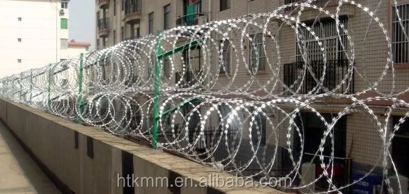 Customized Hot Sell Galvanized Razor Barbed Wire Machine