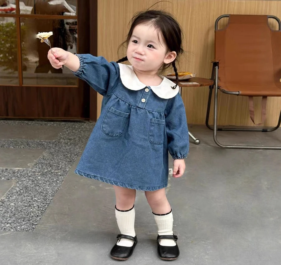 

2025 New Korean Spring and Autumn Girl Baby Baby Cute Loose Peter Pan Collar Long Sleeve Soft Denim Dress