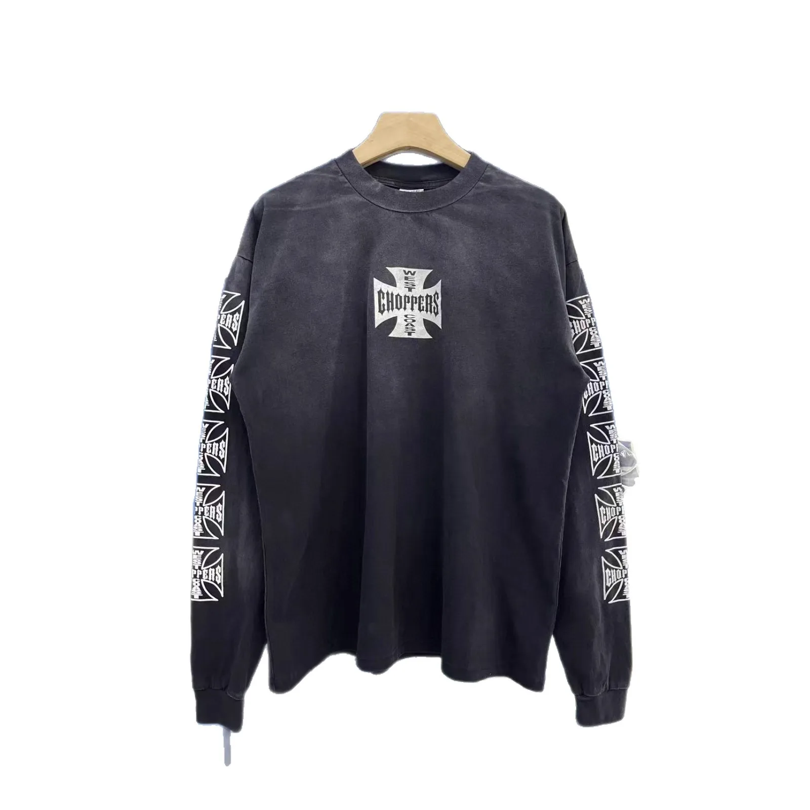 

American-style streetwear - West Coast Choppers - distressed and aged cross-print long-sleeved shirt
