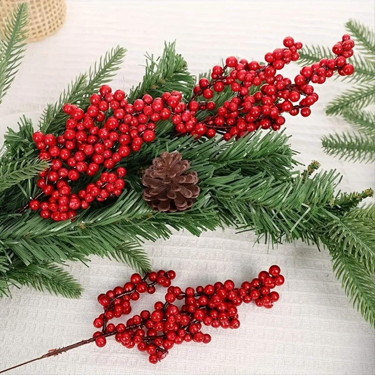 2026 Trend Artificial Ornamental Berries DIY Holiday Ornaments Simulation Berry String Home Decorative Ornaments