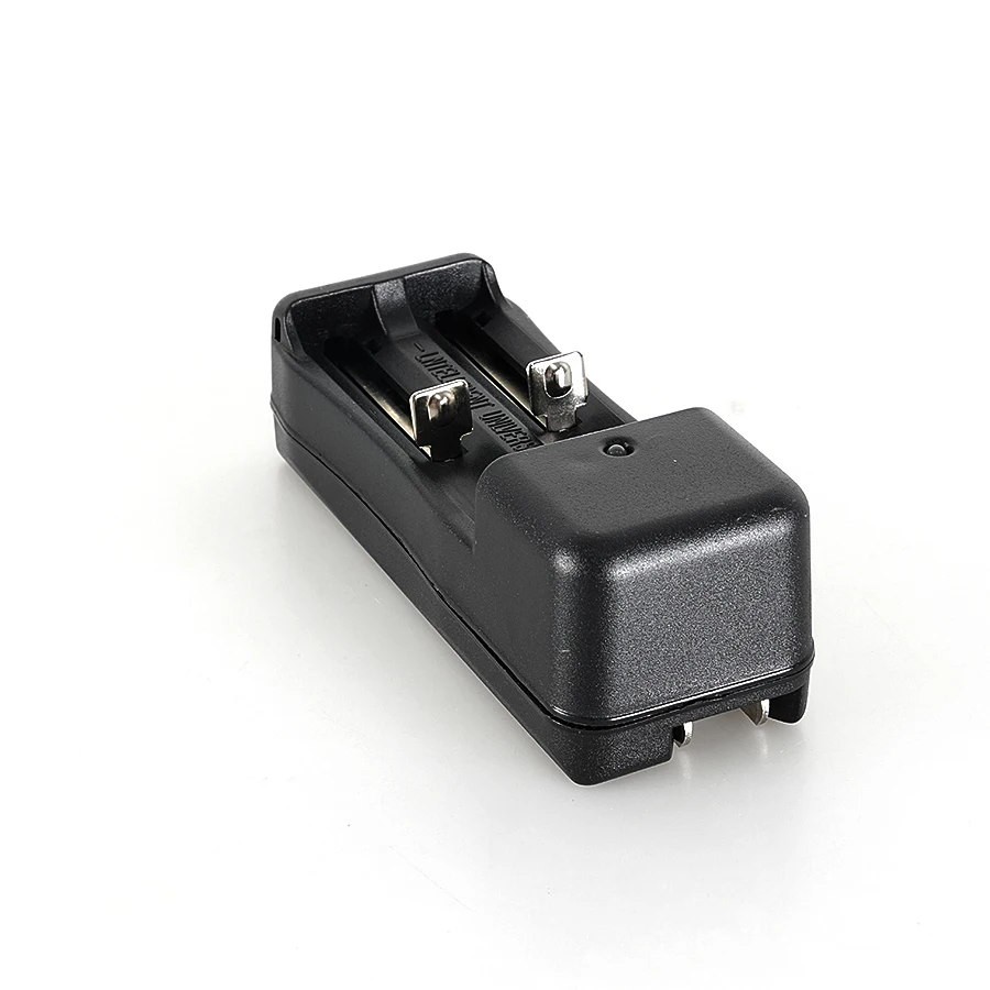 الولايات المتحدة/الاتحاد الأوروبي التوصيل شاحن عالمي فتحة واحدة/مزدوجة ل 3.7 فولت 18650/26650/16340/16650/146450 بطارية ليثيوم أيون المحمولة شاحن أوتوماتيكي