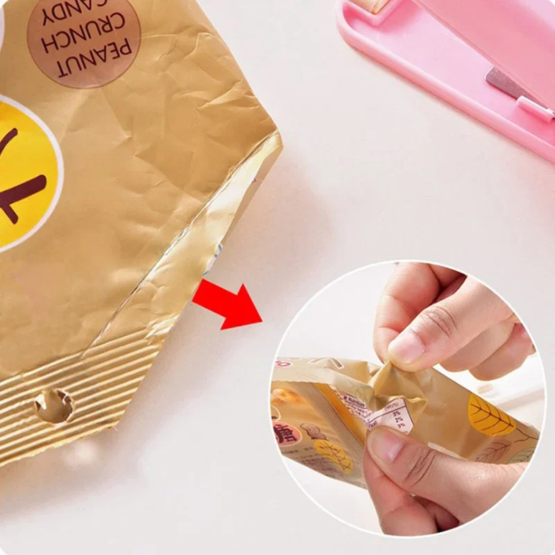 Mini Heat Bag Sealing Machine Package Sealer Bags Thermal Plastic Food Bag Closure Portable Sealer Packing Kitchen Accessories