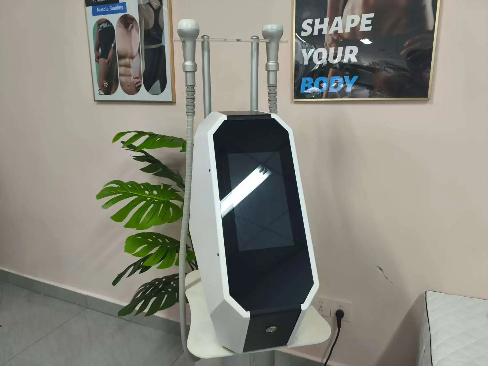 

Cryo Hot Cold Body Sculpting Machine Face Lifting Tool For Figure Shaping Non Invasive