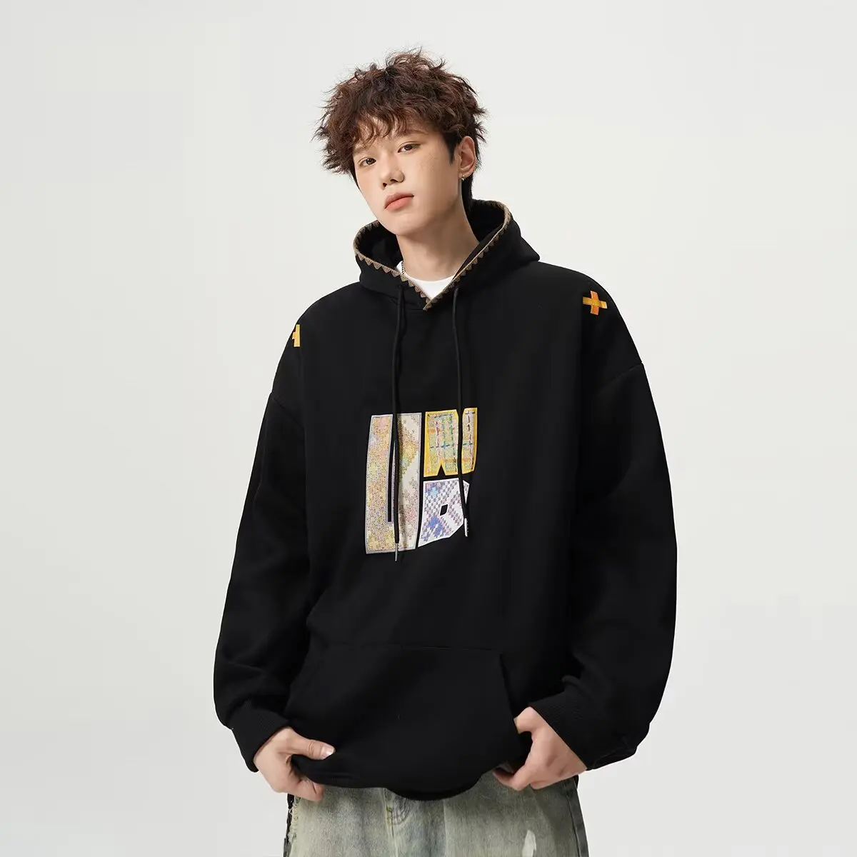 

Retro small fragrant style embroidered hooded sweatshirt for men in spring, autumn, and winter 2025 new hot item