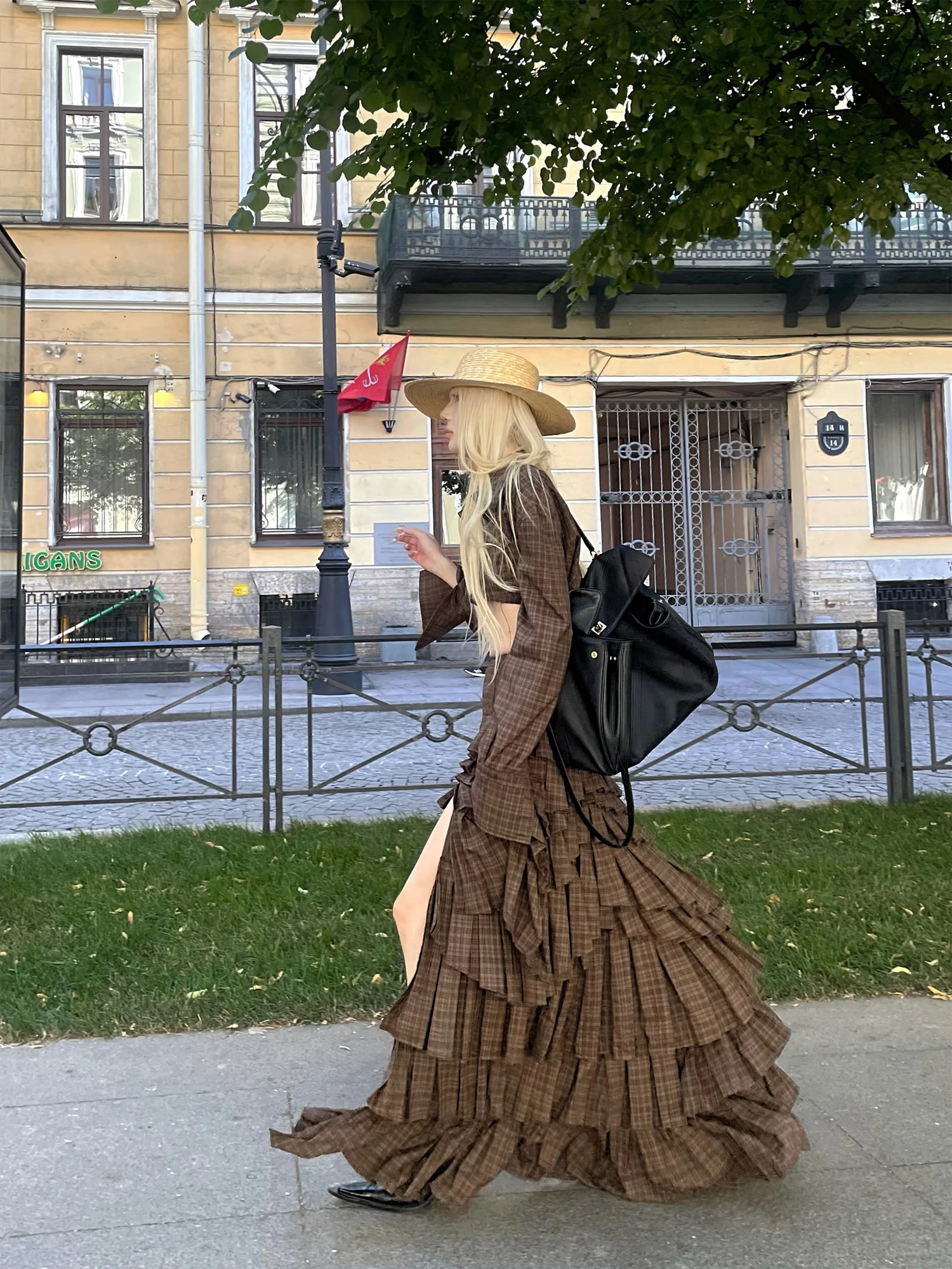 원래 갈색 격자 무늬 짧은 긴 소매 블라우스와 긴 케이크 스커트 2pcs 세트 여성 한국어 하이 스트리트 멋진 여자 봄 세트