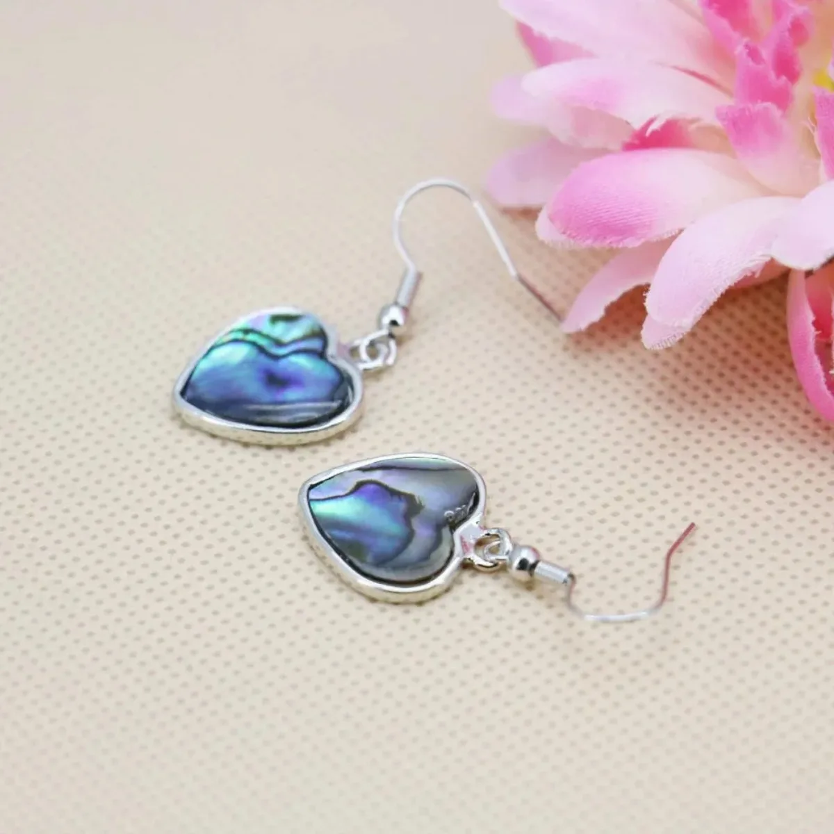 16mm Accessories Heart Drop Earrings Prevalent Natural Abalone Seashell Sea Shell Dangler Eardrop Earrings Women Gifts Jewelry