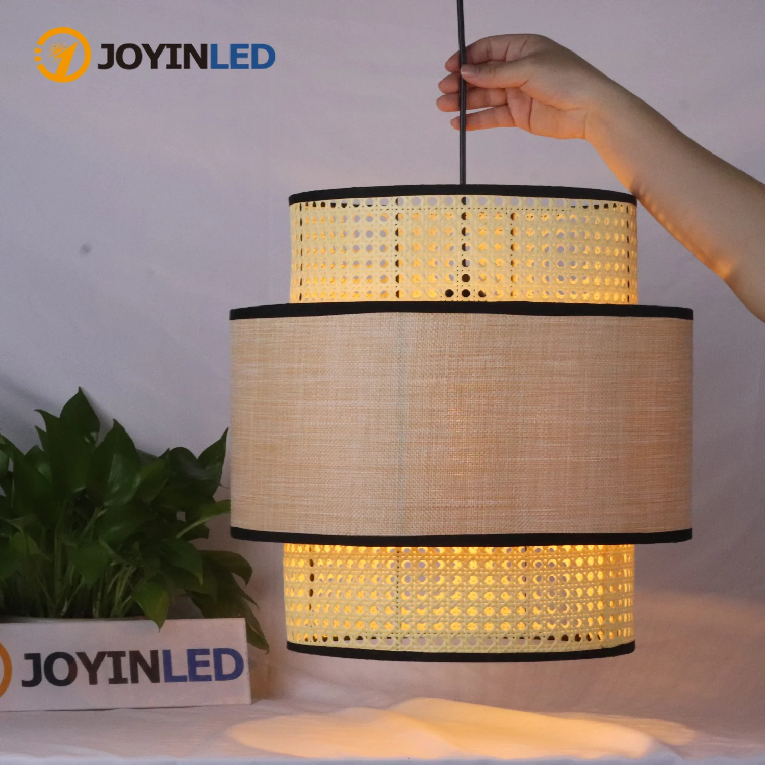 Modern Woven Lamp Shade Rattan Pendant Light Fixtures Boho Rattan Ceiling Light Hanging Lamp for Dining Room Bedroom Hallway