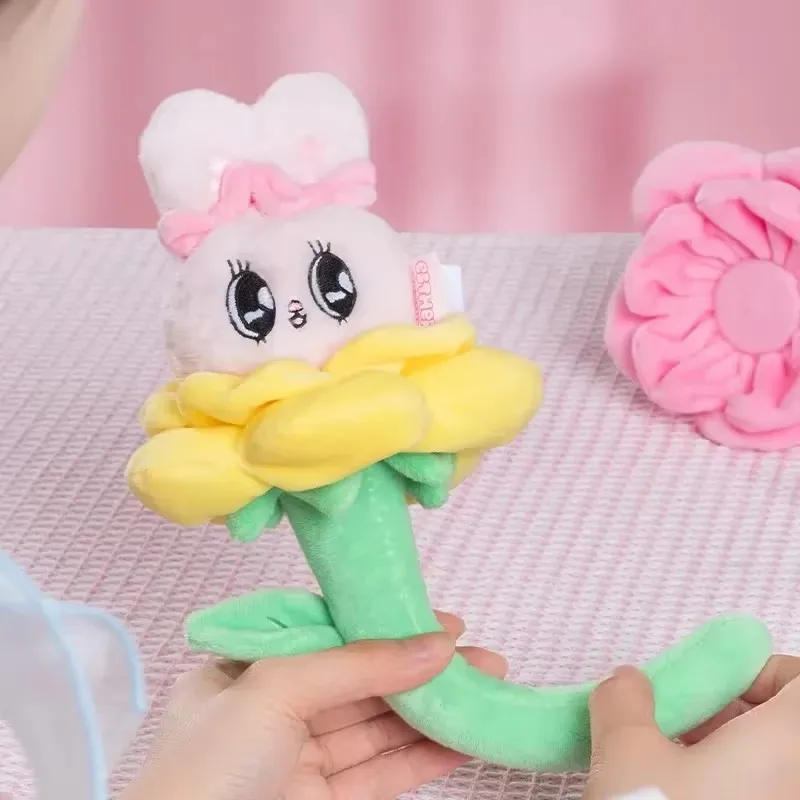 Toyzeroplus Esther الأرنب أرنب زهرة سلسلة صندوق أعمى دمية Kawaii أرنب غرفة الديكور دمية صندوق غامض هدايا الأطفال