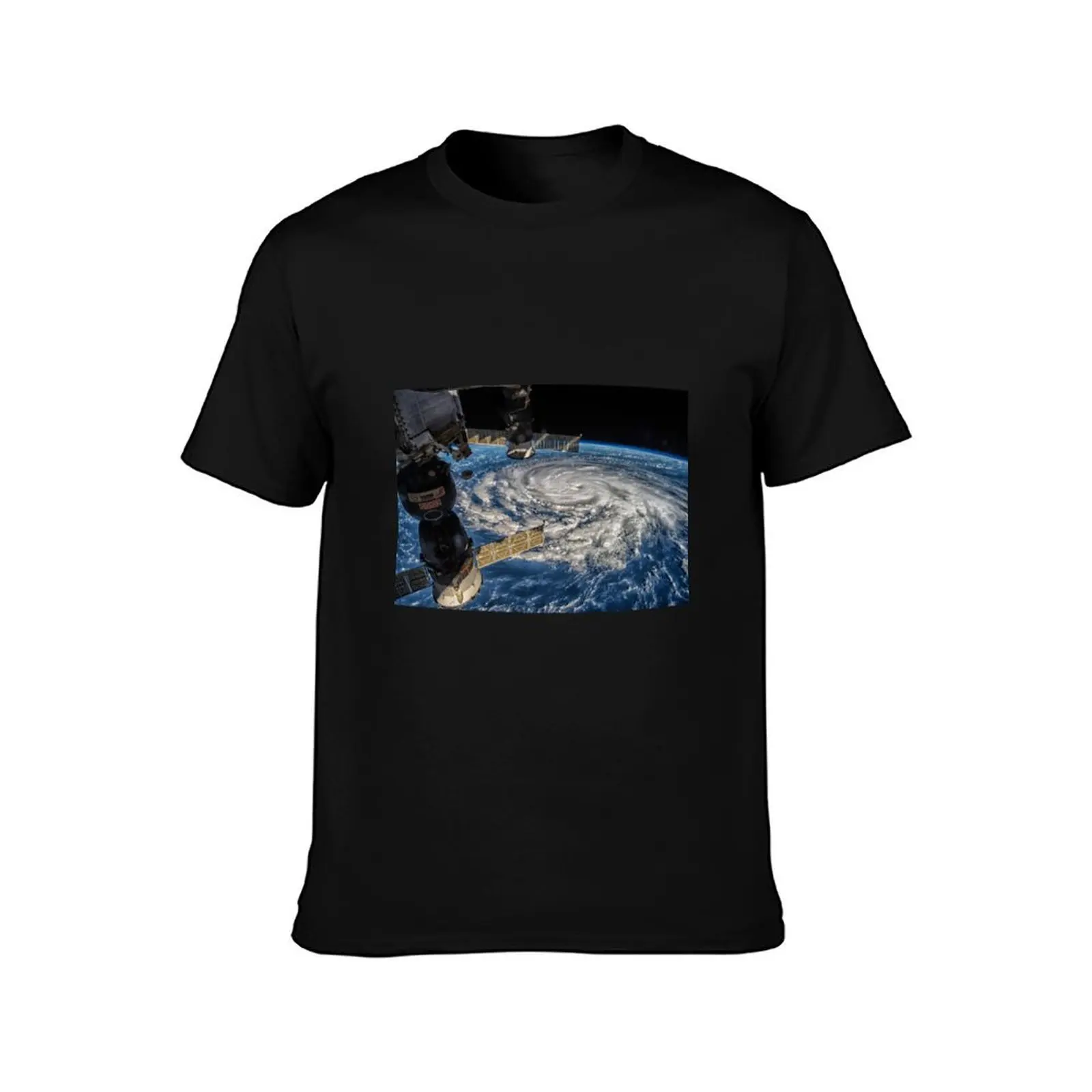 Hurricane Florence Seen From Space T-Shirt Summer Casual Cotton Tee Oversized Streetwear Tops Vintage Graphic Print