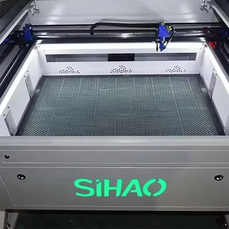 VEVOR LaserEngraver، 100WLaserEngravingMachinewithChiller، 700x500mmAutoFocusCutterRUIDControllerLightburn220V