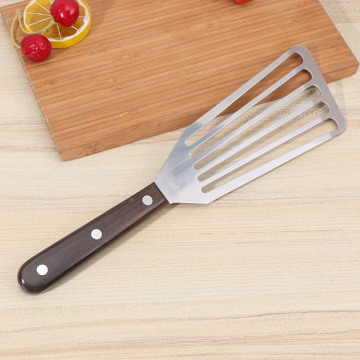 

Fried Fish Spatula Slotted Turner for BBQ Cooking Stainless Steel Food Grade Non Stick Hygienic Drain Oil