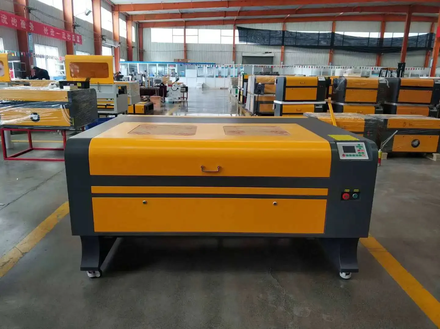 1390  engraving machine Flexible surface engraving