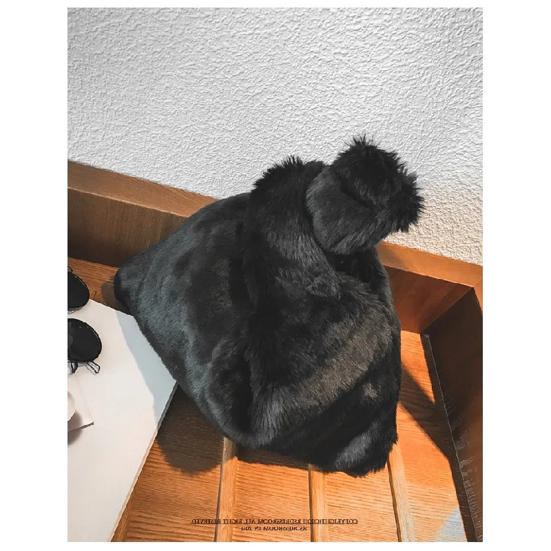 

Elegant Designer Paris Fashion Tote Bag With Large Capacity For Women And Solid Color Commuter Leisure