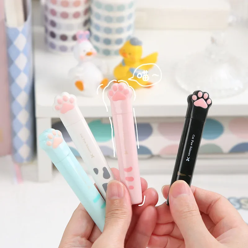 1 Pcs Cute Kawaii Scrapbook Paper Adult Safety Utility Kids Student Portable Small Mini Pocket Scissors Cutter Stationery