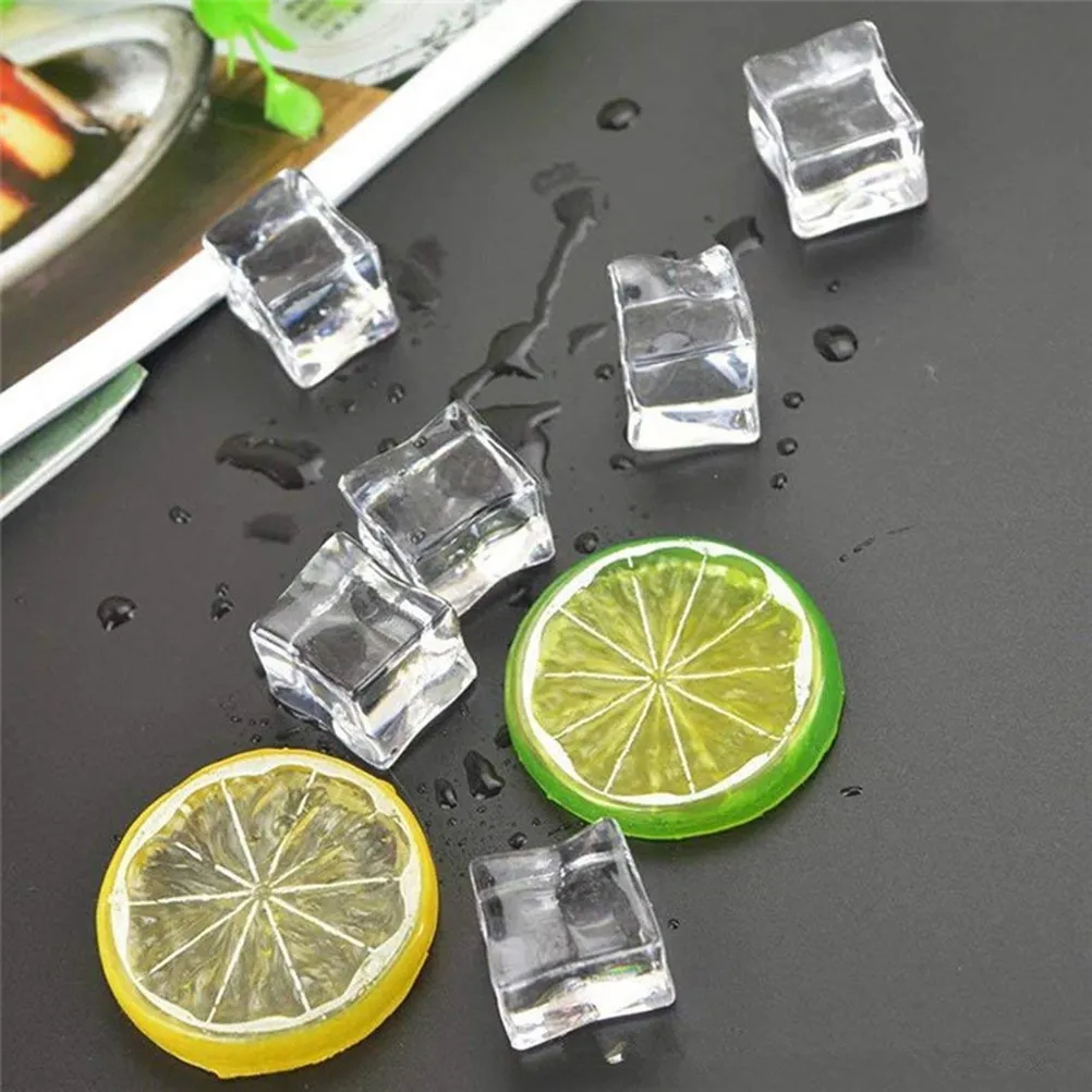 50Pcs 25Mm Ultra Clear Acrylic Fake Ice Cubes Realistic Shine Sun Reflective Ice Cubes for Photography Props Bridal Shower