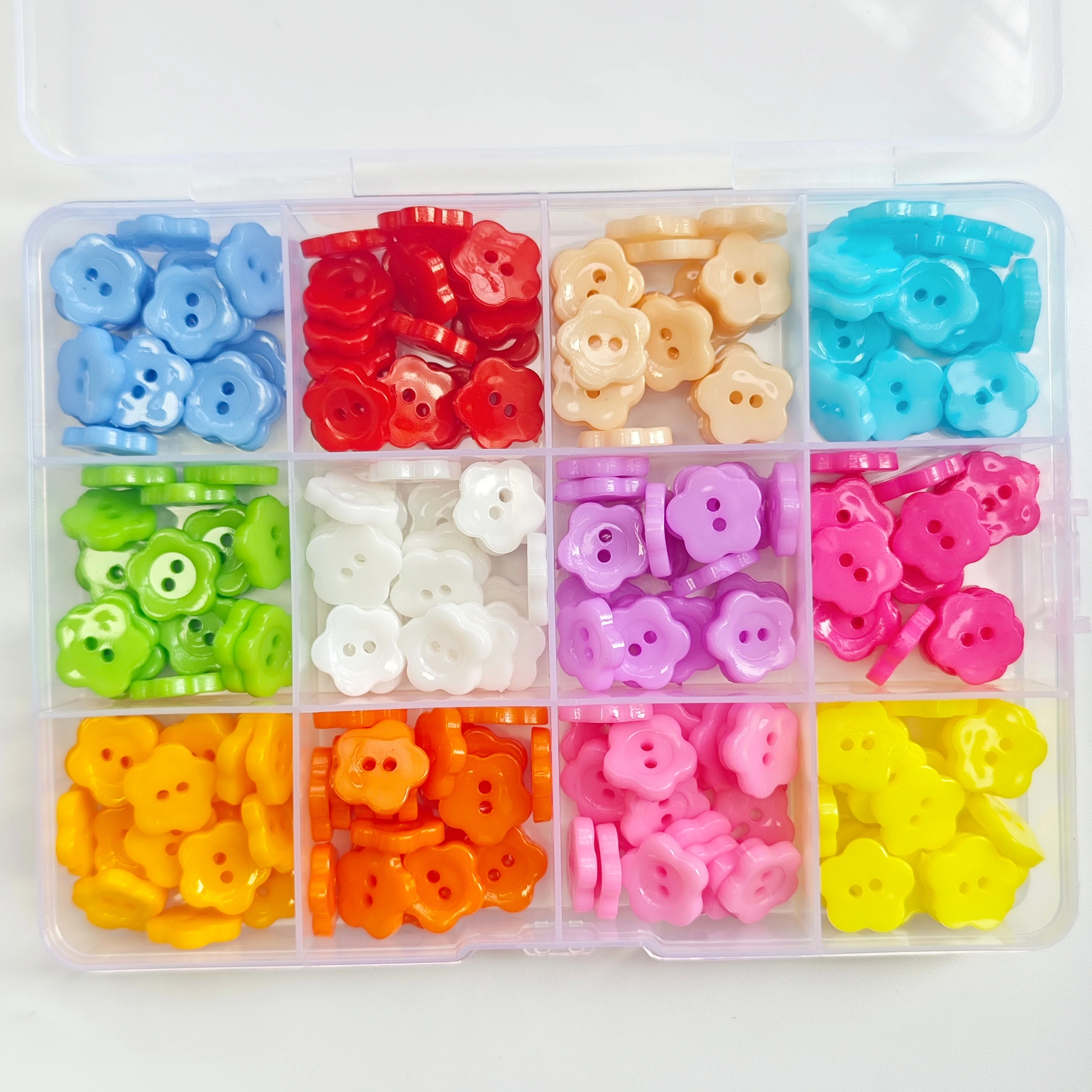 240er-Pack 12mm Mini-Blumenknöpfe in Box - Näh- und Scrapbooking DIY Bastelbedarf