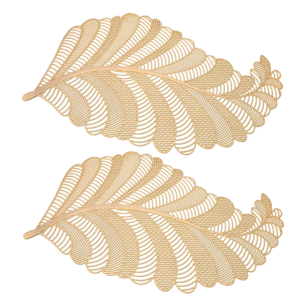 

2Pcs Golden European Peacock PVC Anti-scald Table Mats Heat Insulation Placemats for Dining Decor Festive Hotels Restaurants