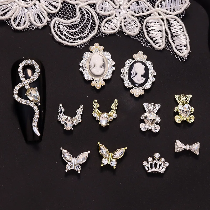 10PCS 3D Luxury Alloy Nail Rhinestone Charms Parts Snake Bear Butterfly Bow Accessories Nail Art Decoration Supplies Material