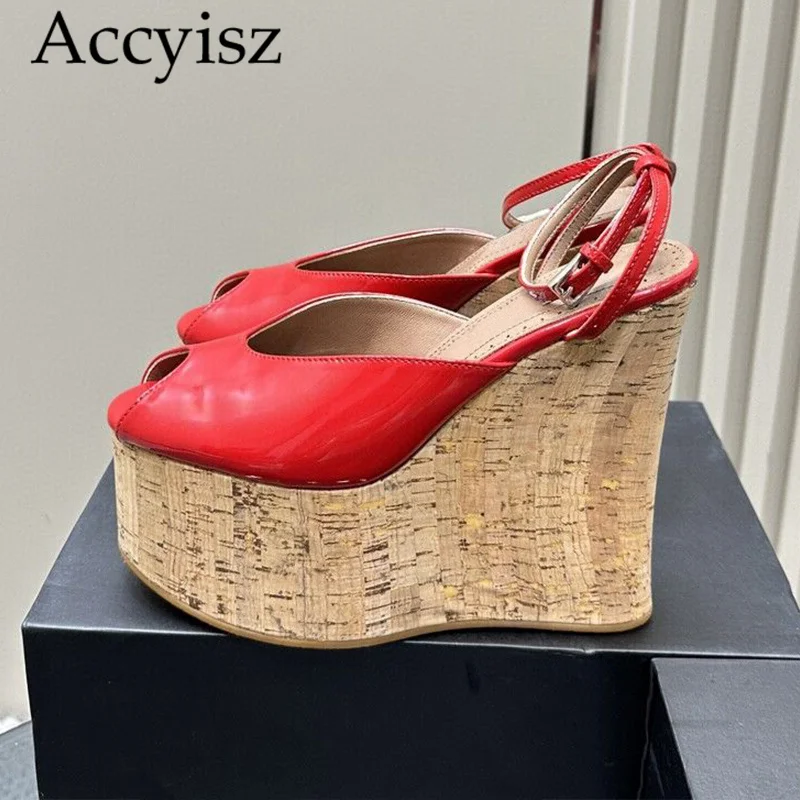 

Summer New Buckle Leather Waterproof Platform Slope Heel Sandals for Women's Solid Color Wooden Sole Fish Mouth Sandals 2024