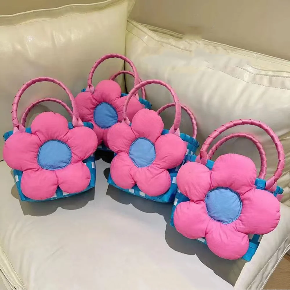 Flower handmade woven bag, blue pink with hand gift bag, birthday banquet, holiday gift bag, cute Korean version