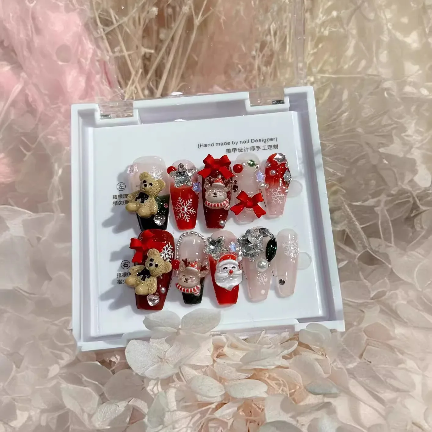 Press On Nails Make Handmade Christmas Elements Cartoon Cute Bear Bow Elk Red Festive New Year Removable Reusable Fake Nails