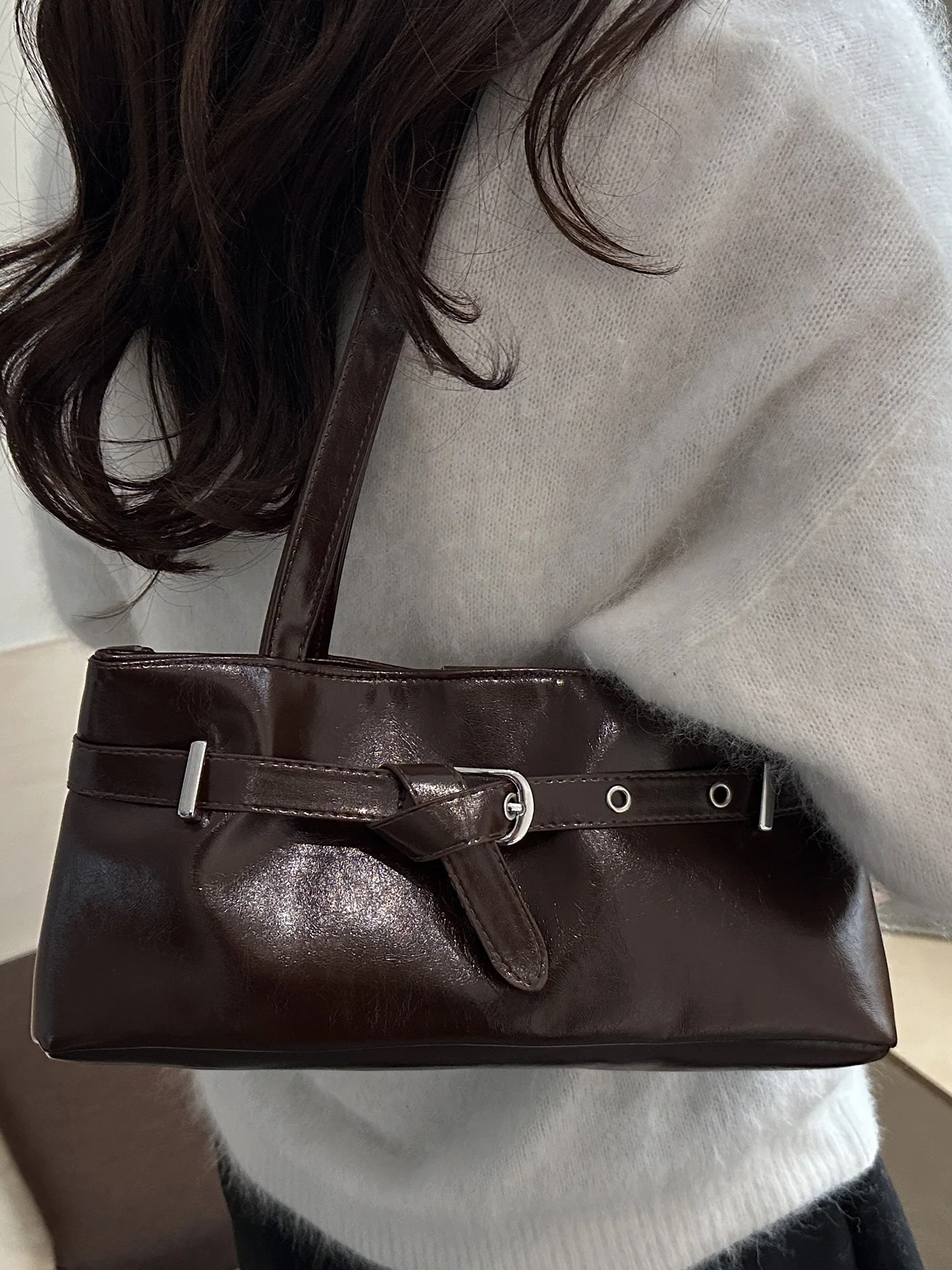 bolsa-casual-chic-retro-com-fivela-de-cinto-2026-bolsa-de-ombro-simples-para-mulheres-estilo-elegante-em-couro-de-qualidade
